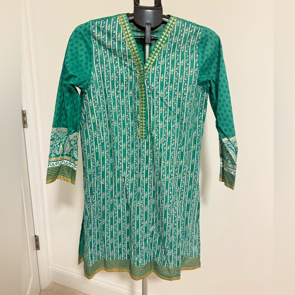Green and Gold Patterned Kurta Tunic - Khaadi